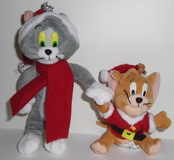 Tom und Jerry im Weihnachtsoutfit